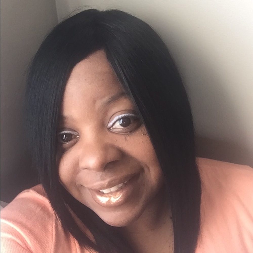 Meet your Posher, Ravonda